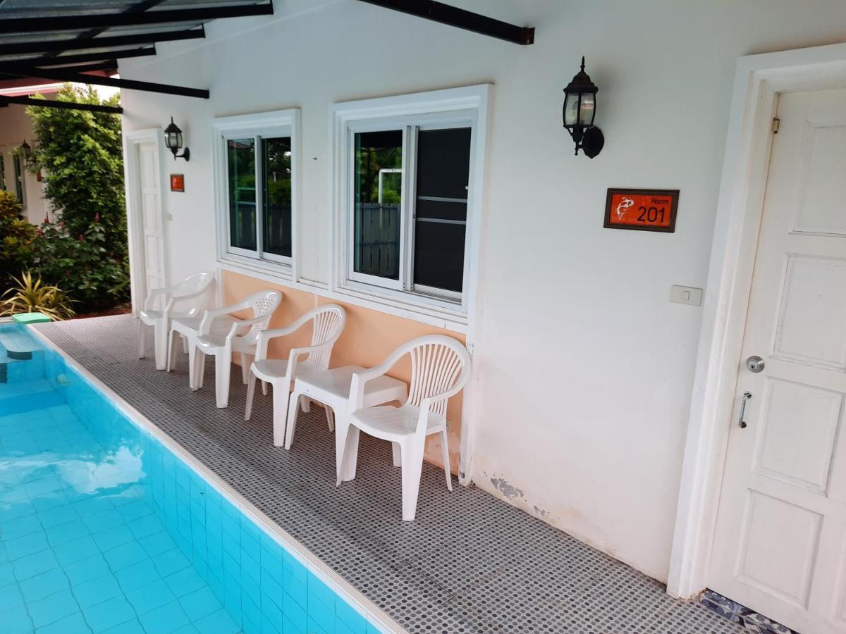 Fancy Carp Resort Csaam Kültér fotó