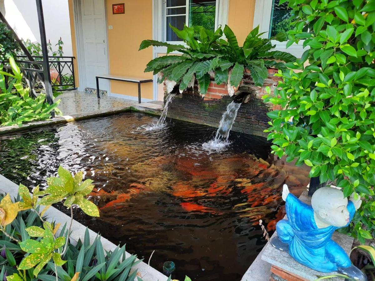 Fancy Carp Resort Csaam Kültér fotó
