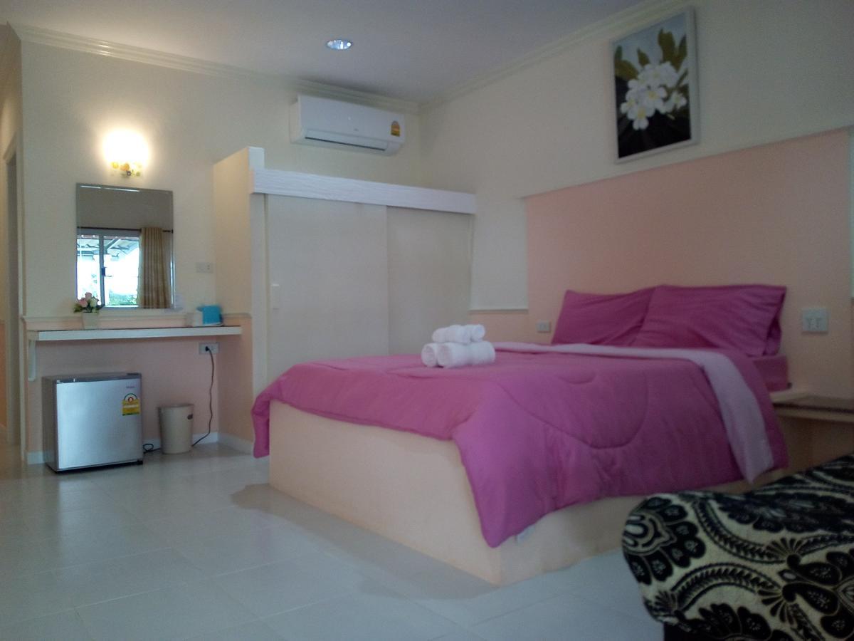 Fancy Carp Resort Csaam Kültér fotó