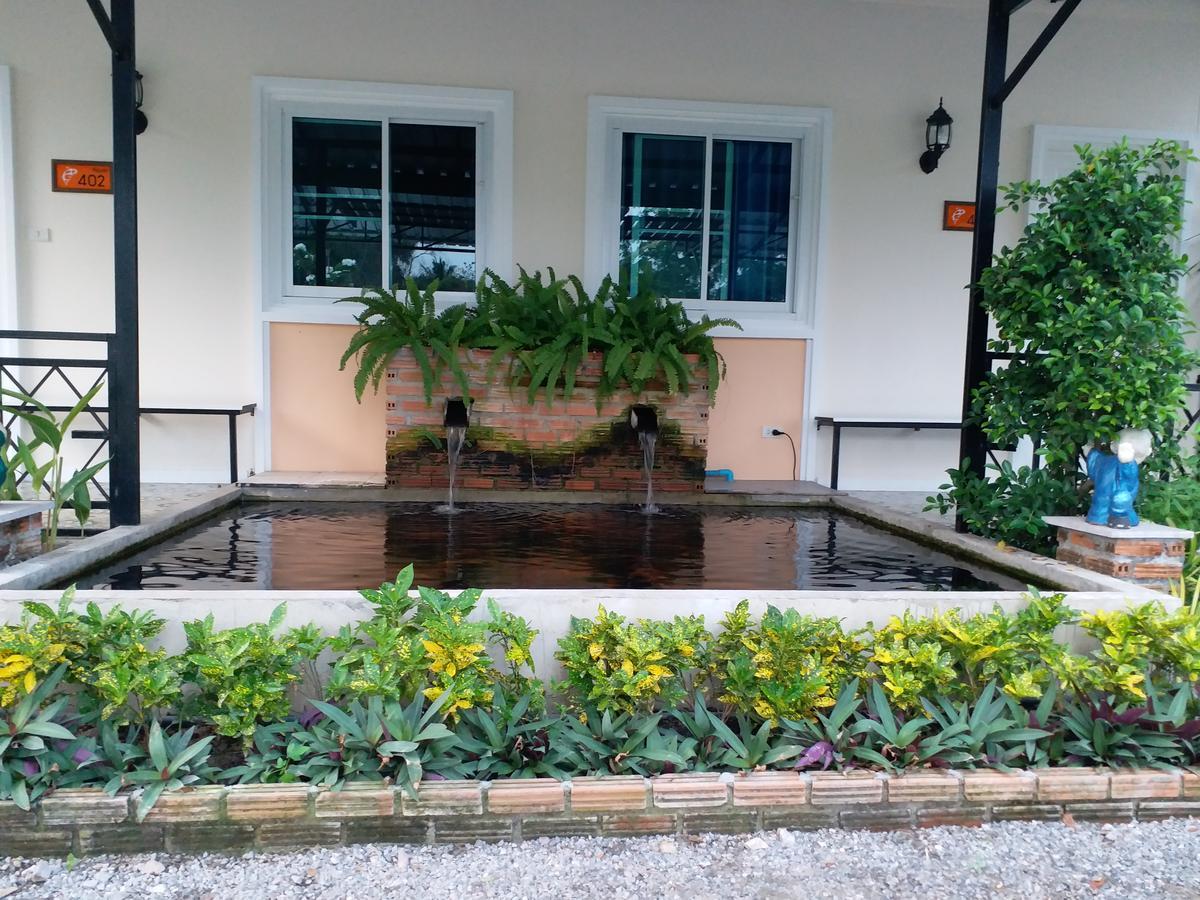 Fancy Carp Resort Csaam Kültér fotó