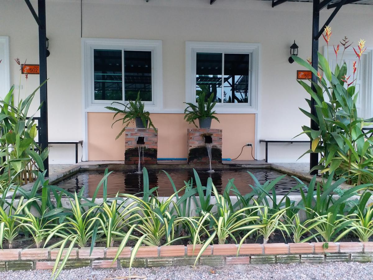 Fancy Carp Resort Csaam Kültér fotó